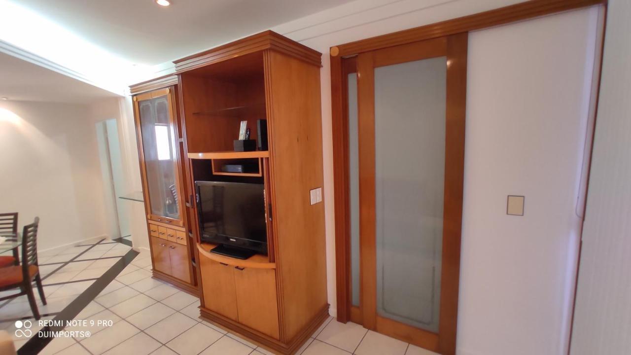 Apto 2 Quartos Com Vista O Convento Apartment Vila Velha (Espirito Santo)